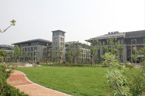 --中国能建江苏电建三公司承建南京师范大学中