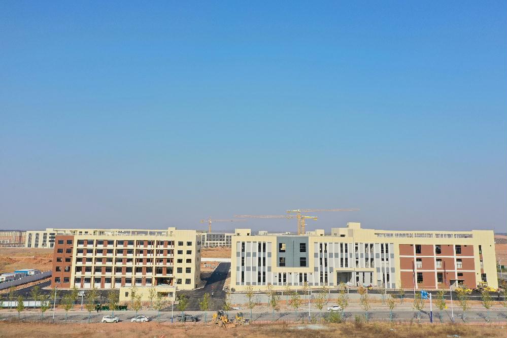 中国能建安徽电建二公司承建的东山精密产业园通过验收